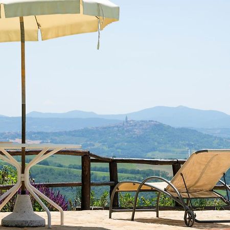 Agriturismo Casale Dei Frontini San Terenziano Bagian luar foto